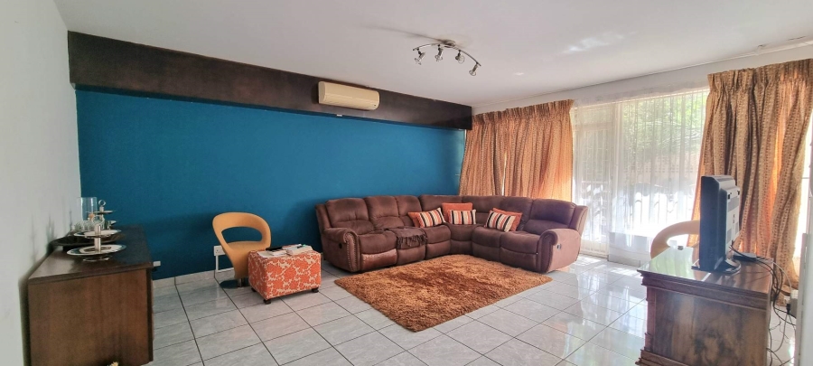 2 Bedroom Property for Sale in Navalsig Free State